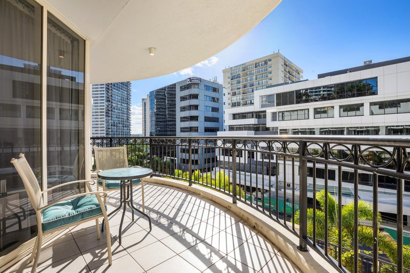 Photo - 2038/23 Ferny Ave , Surfers Paradise QLD 4217 - Image 3