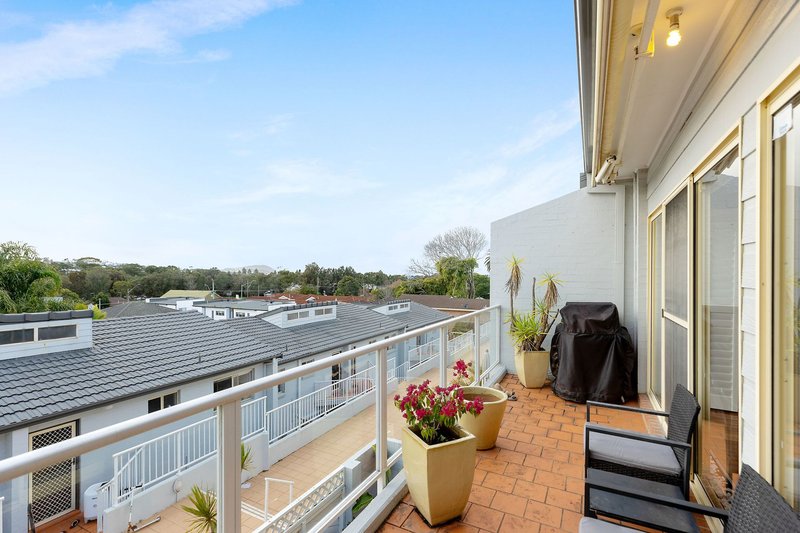 Photo - 20/39-45 Havenview Road, Terrigal NSW 2260 - Image 6