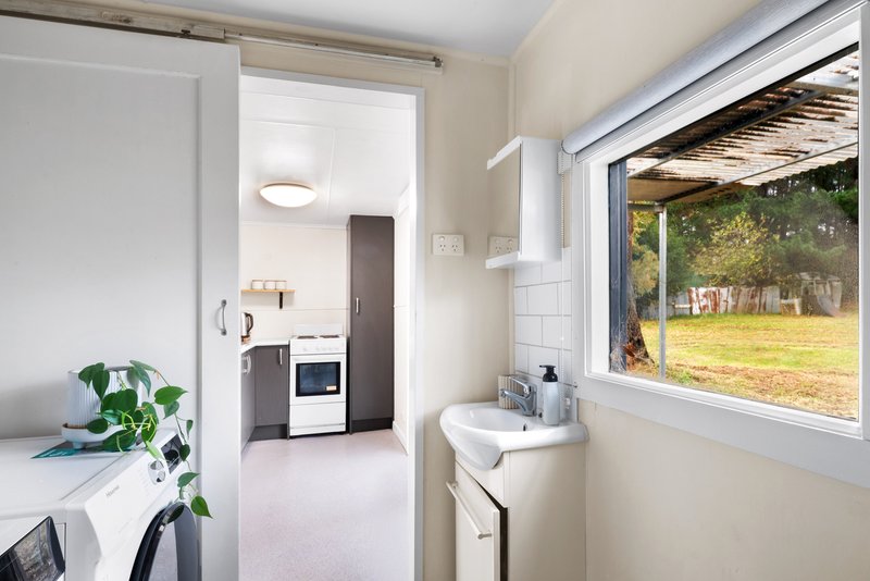 Photo - 2039 Glenelg Highway, Scarsdale VIC 3351 - Image 9