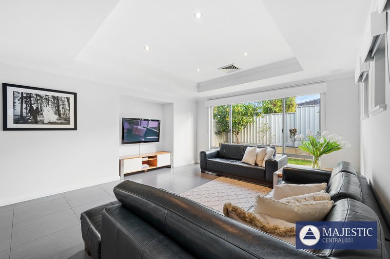 Photo - 203A Riseley Street, Booragoon WA 6154 - Image 12