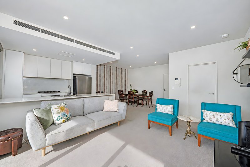 Photo - 203D/2 Rowe Drive, Potts Hill NSW 2143 - Image 1