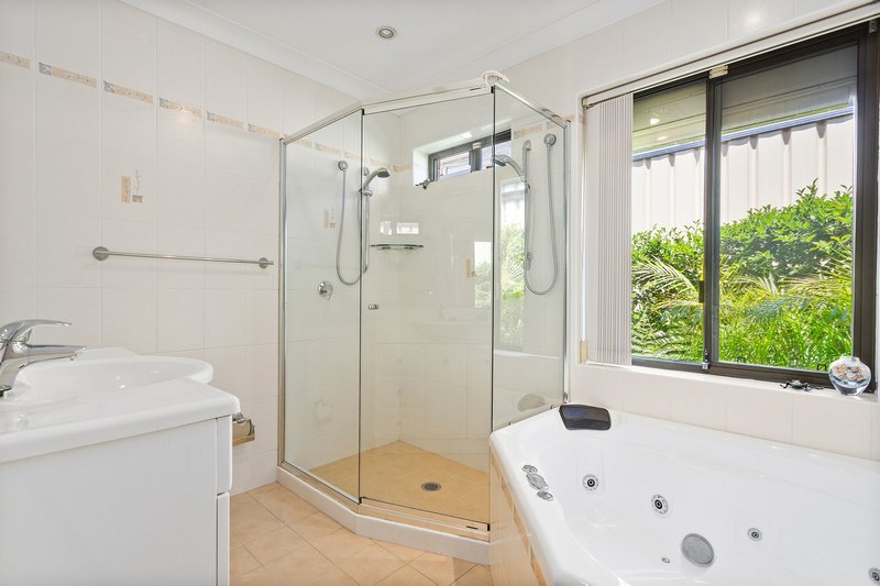 Photo - 204 Bonds Road, Riverwood NSW 2210 - Image 6