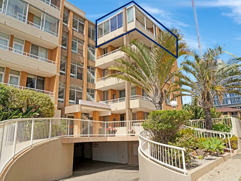 Photo - 20/4 Elizabeth Avenue, Broadbeach QLD 4218 - Image 2