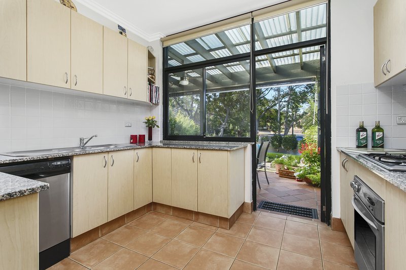 Photo - 20/4 Hindle Terrace, Bella Vista NSW 2153 - Image 4