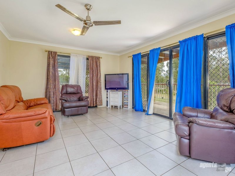 Photo - 204 Lynne Drive, Curra QLD 4570 - Image 8