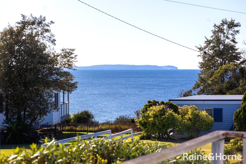 Photo - 204 Mitchell Parade, Mollymook Beach NSW 2539 - Image 8