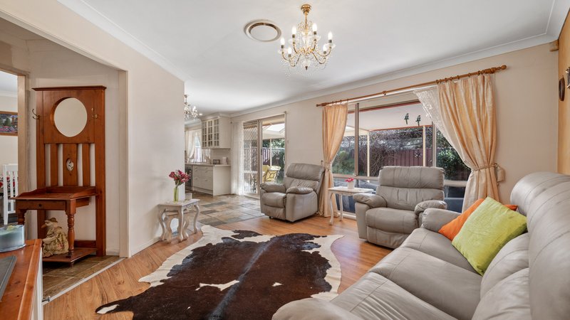 Photo - 204 O'Connell Street, Claremont Meadows NSW 2747 - Image 5