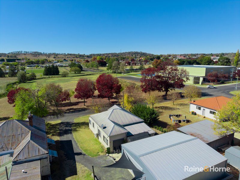 Photo - 204 West Avenue, Glen Innes NSW 2370 - Image 3