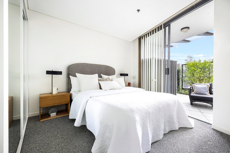 Photo - 204/1 Adelaide Street, Bondi Junction NSW 2022 - Image 5