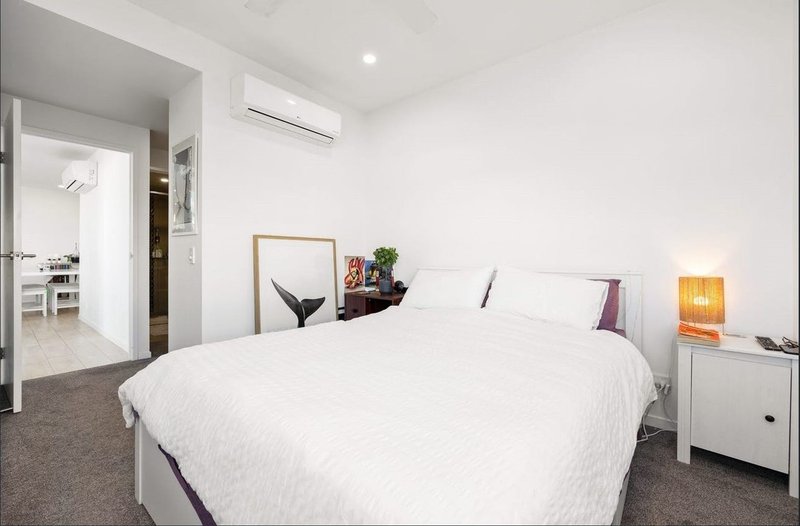 Photo - 204/10 Norton Street, Upper Mount Gravatt QLD 4122 - Image 8