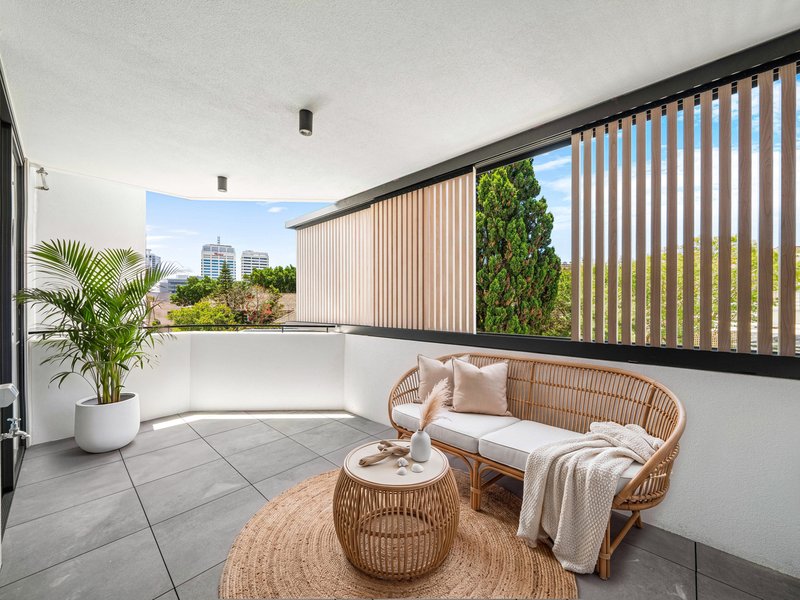 Photo - 204/110 Bronte Road, Bondi Junction NSW 2022 - Image 1