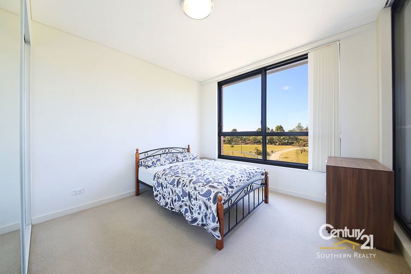 Photo - 204/12 Brodie Spark Drive, Wolli Creek NSW 2205 - Image 2