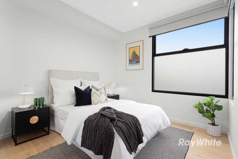 Photo - 204/128 Murrumbeena Road, Murrumbeena VIC 3163 - Image 7