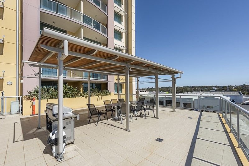 Photo - 204/14 Carol Avenue, Springwood QLD 4127 - Image 9