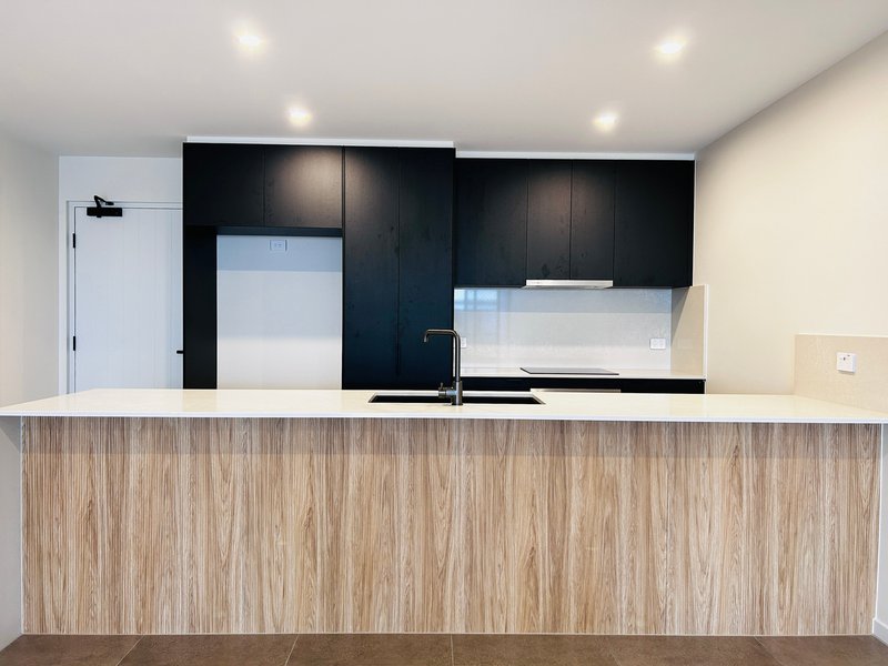 Photo - 204/18 Selborne , Mount Gravatt East QLD 4122 - Image 3