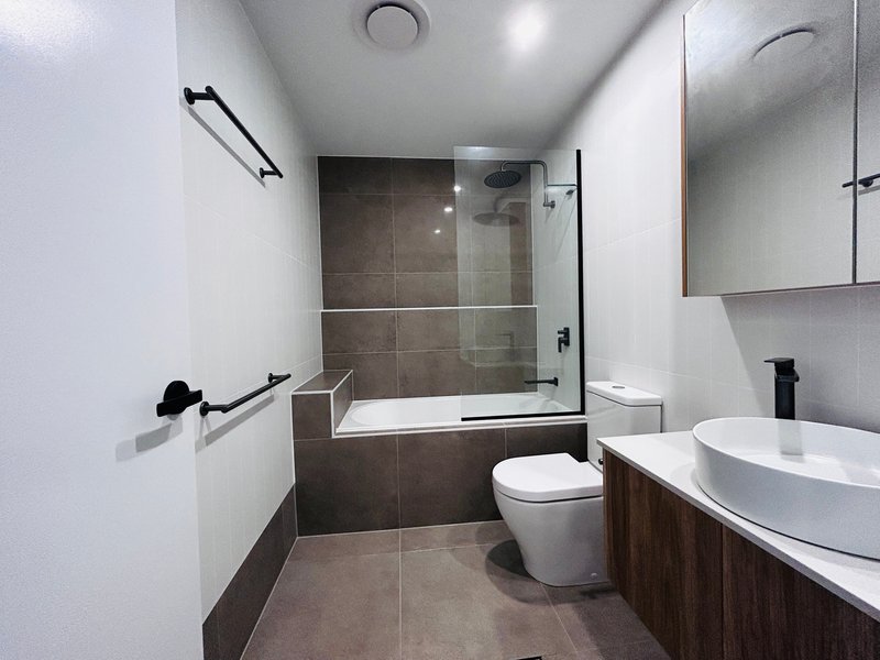 Photo - 204/18 Selborne , Mount Gravatt East QLD 4122 - Image 10