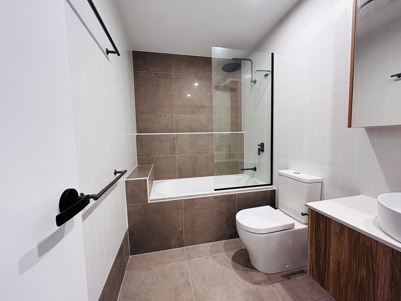 Photo - 204/18 Selborne , Mount Gravatt East QLD 4122 - Image 11