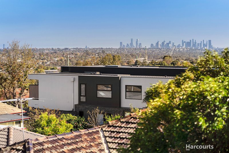 Photo - 204/194 Manningham Road, Bulleen VIC 3105 - Image 2