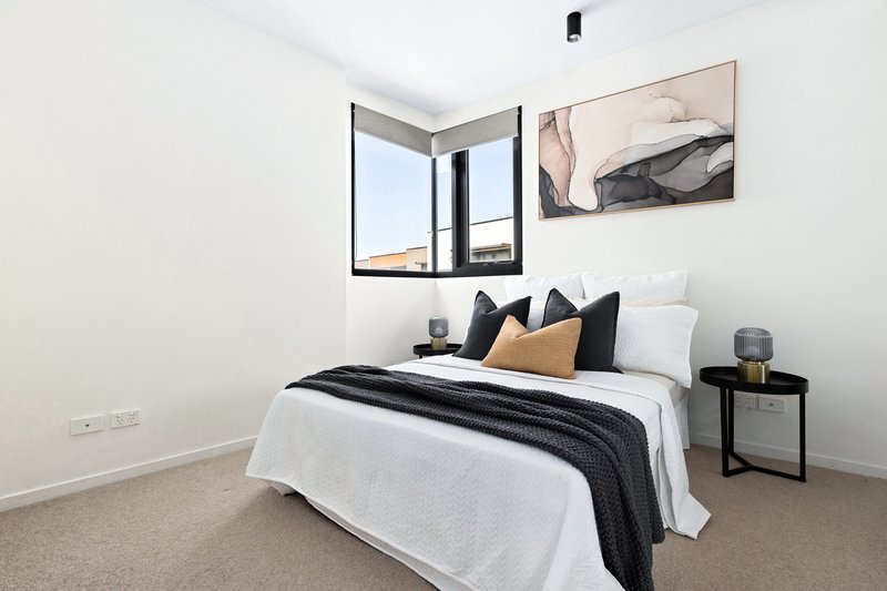 Photo - 204/26 Nicholson Street, Fitzroy North VIC 3068 - Image 7