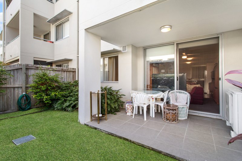 Photo - 204/27 Webster Road, Deception Bay QLD 4508 - Image 2