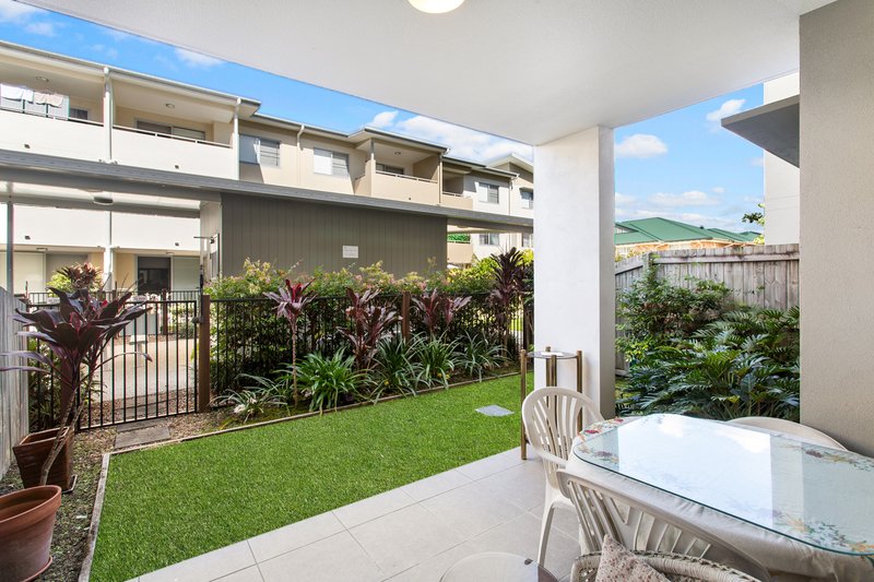 Photo - 204/27 Webster Road, Deception Bay QLD 4508 - Image 3
