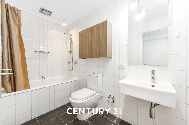 Photo - 204/3 Dixon Street, Clayton VIC 3168 - Image 7