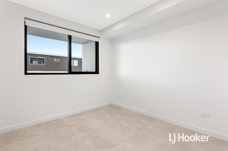 Photo - 204/37A Manchester Drive, Schofields NSW 2762 - Image 6