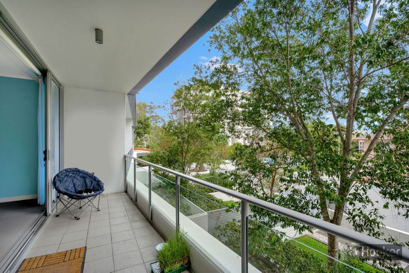 204/430 Marine Parade, Biggera Waters QLD 4216