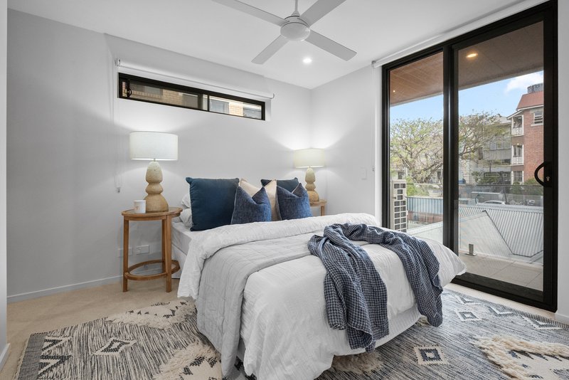 Photo - 204/588 Boundary Street, Spring Hill QLD 4000 - Image 14