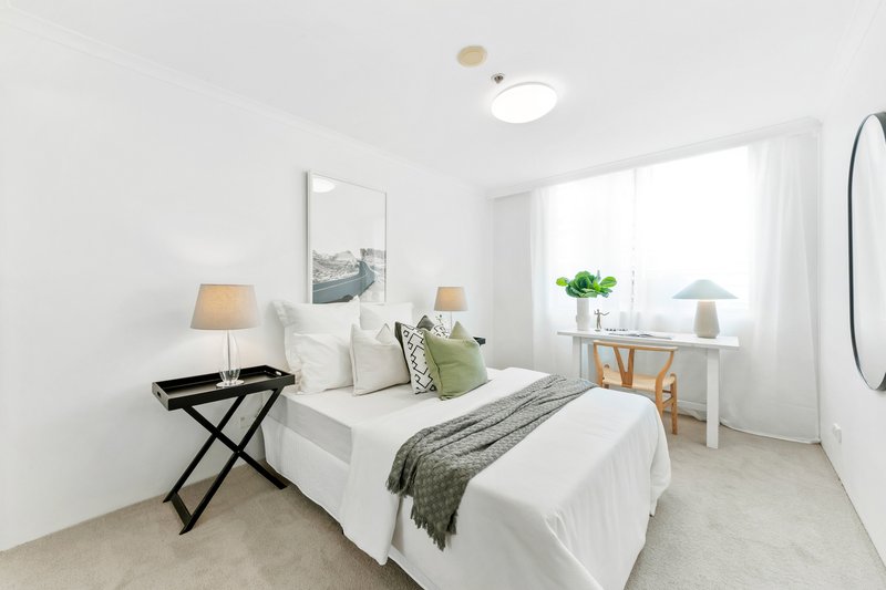 Photo - 204/79 Grafton Street, Bondi Junction NSW 2022 - Image 6