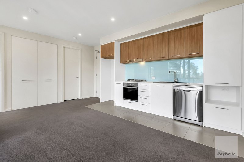 Photo - 204/79 Janefield Drive, Bundoora VIC 3083 - Image 3