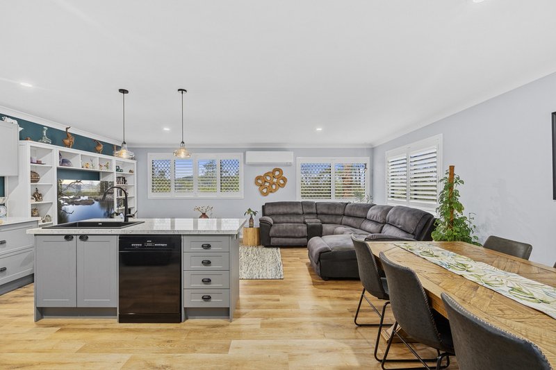 Photo - 2048/6 Crestridge Crescent, Oxenford QLD 4210 - Image 1