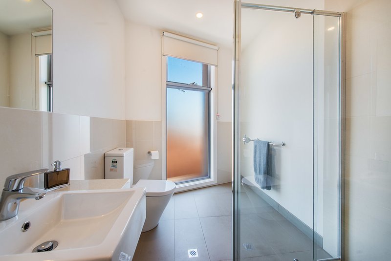 Photo - 204/9 Chesterville Road, Cheltenham VIC 3192 - Image 5