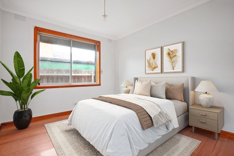 Photo - 205 Broadhurst Avenue, Reservoir VIC 3073 - Image 8