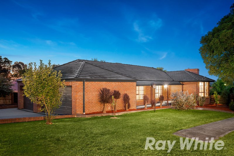 205 Cambridge Road, Mooroolbark VIC 3138