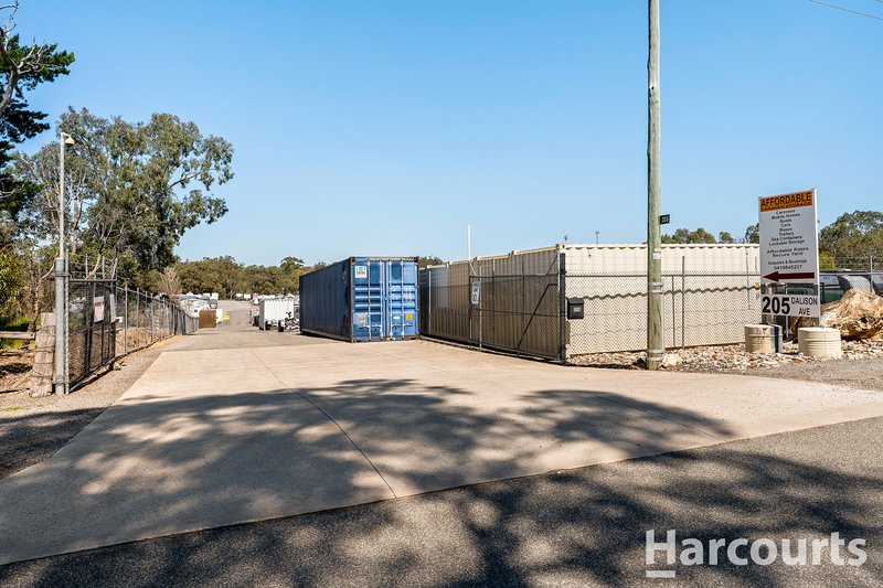 Photo - 205 Dalison Avenue, Wattleup WA 6166 - Image 16