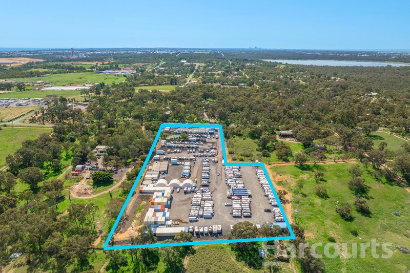 Photo - 205 Dalison Avenue, Wattleup WA 6166 - Image 30