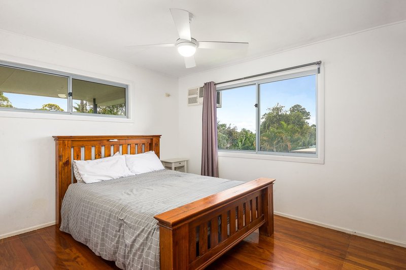 Photo - 205 Englefield Road, Oxley QLD 4075 - Image 6