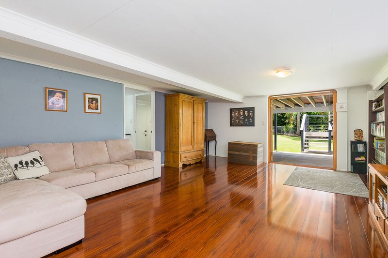 Photo - 205 Englefield Road, Oxley QLD 4075 - Image 9