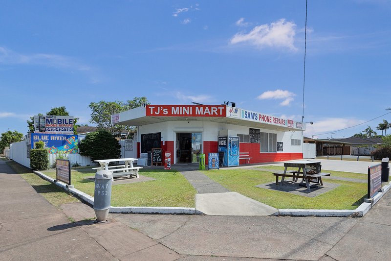 Photo - 205 Evan Street, South Mackay QLD 4740 - Image