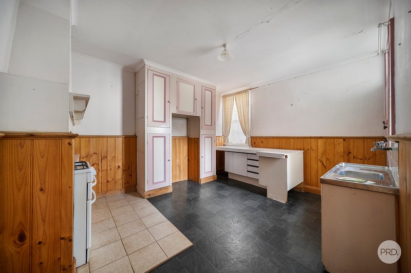 Photo - 205 Forest Street, Bendigo VIC 3550 - Image 6