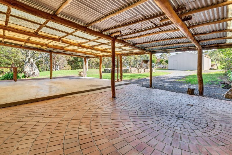 Photo - 205 Freemans Road, Lower Beechmont QLD 4211 - Image 14