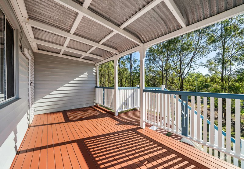 Photo - 205 Highland Street, Esk QLD 4312 - Image 2
