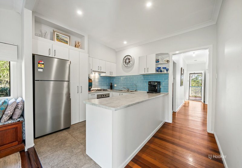Photo - 205 Highland Street, Esk QLD 4312 - Image 4