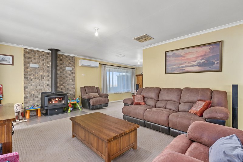 Photo - 205 Hopgood Road, North Beach SA 5556 - Image 4