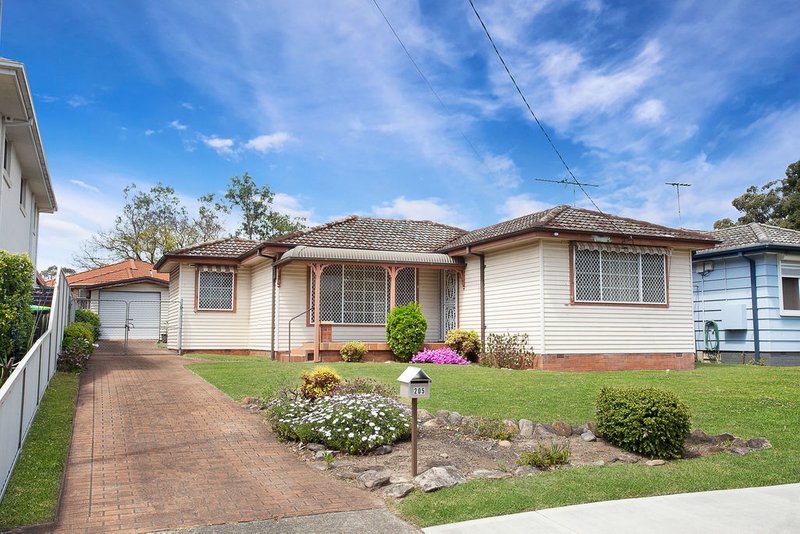 205 Marco Avenue, Panania NSW 2213