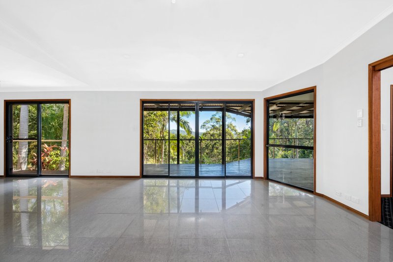 Photo - 205 Mons School Road, Buderim QLD 4556 - Image 4