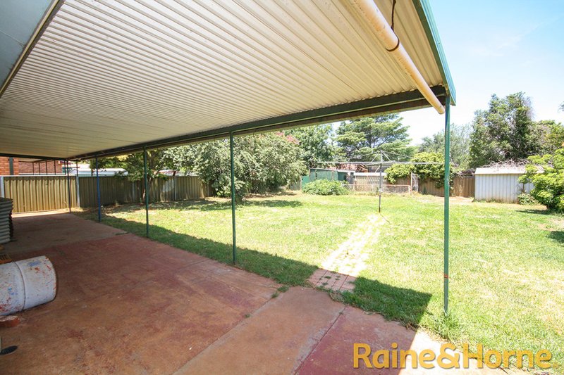 Photo - 205 Myall Street, Dubbo NSW 2830 - Image 5