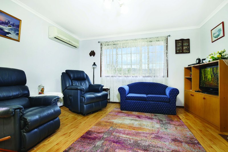 Photo - 205 Princes Highway, Dapto NSW 2530 - Image 3