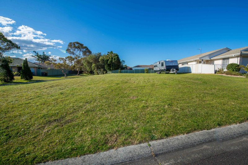 Photo - 205 Rocky Point Road, Fingal Bay NSW 2315 - Image 4